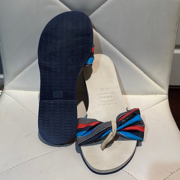 Havaianas Red and Blue Nautical Sandals with Striped Straps - Picture 4 of 4